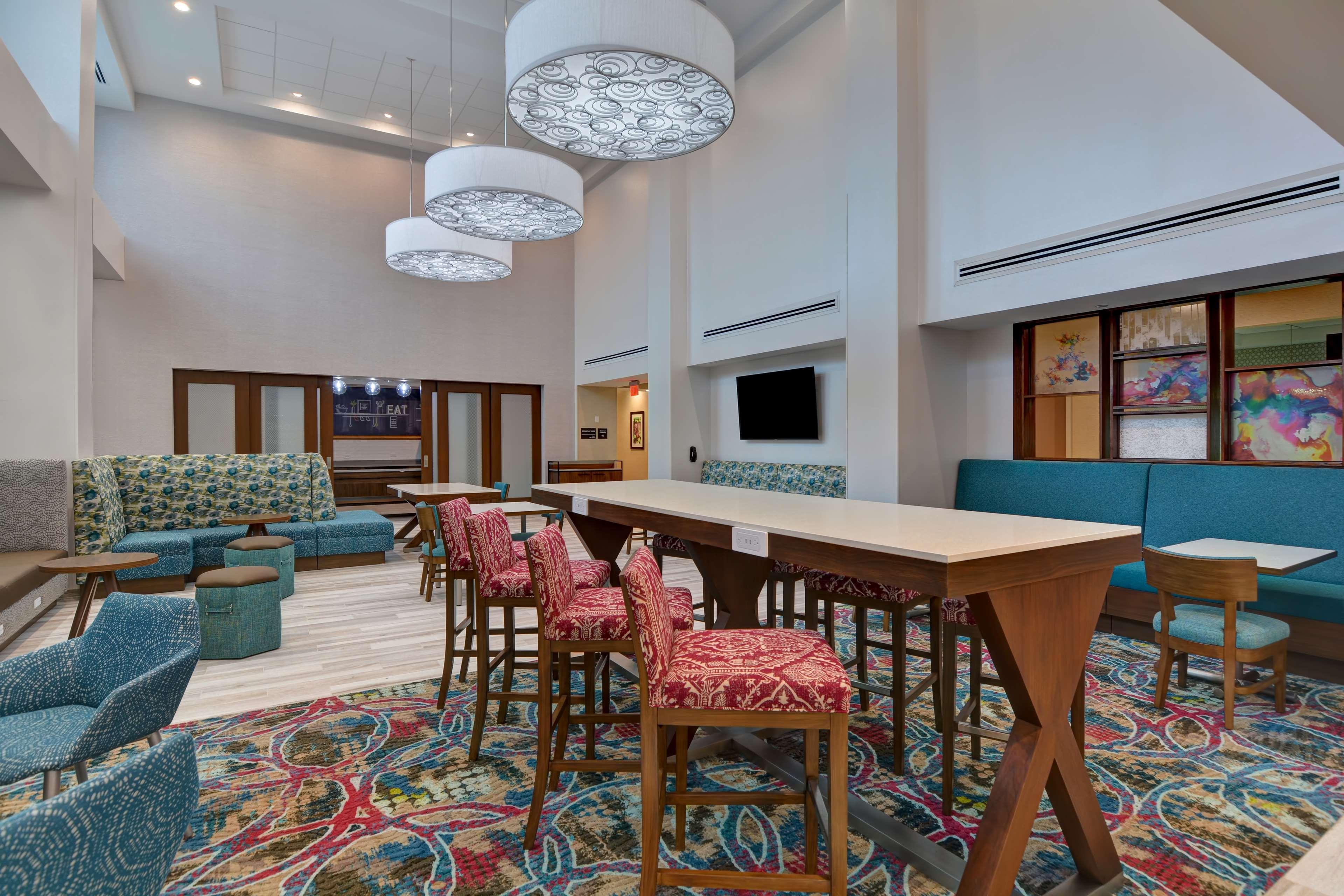 Hotel Hampton & Riverview Brandon