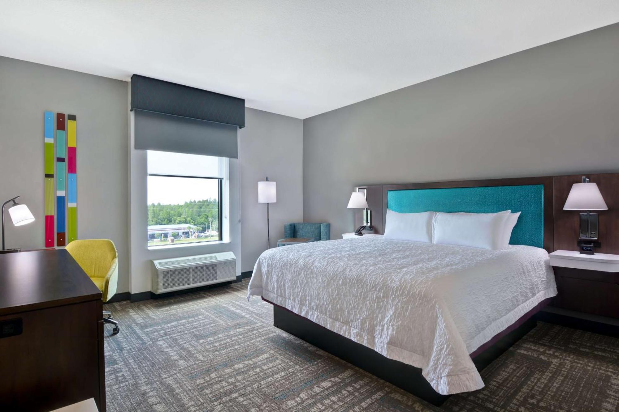 Hampton & Riverview Brandon 3*