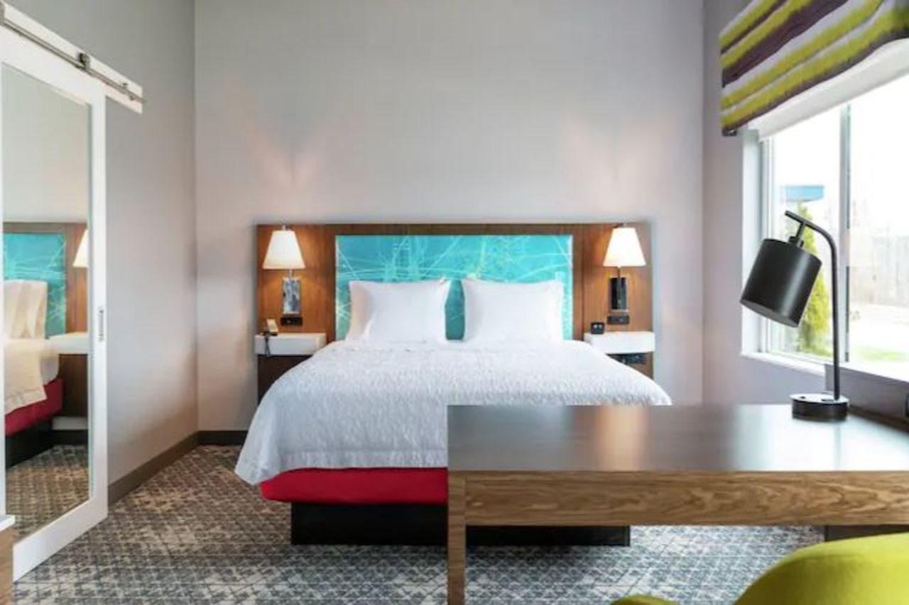 Hampton & Riverview Brandon Hotel Heartland